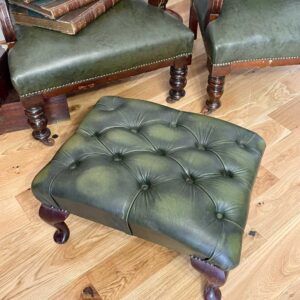 Poggiapiedi chesterfield verde PC5978