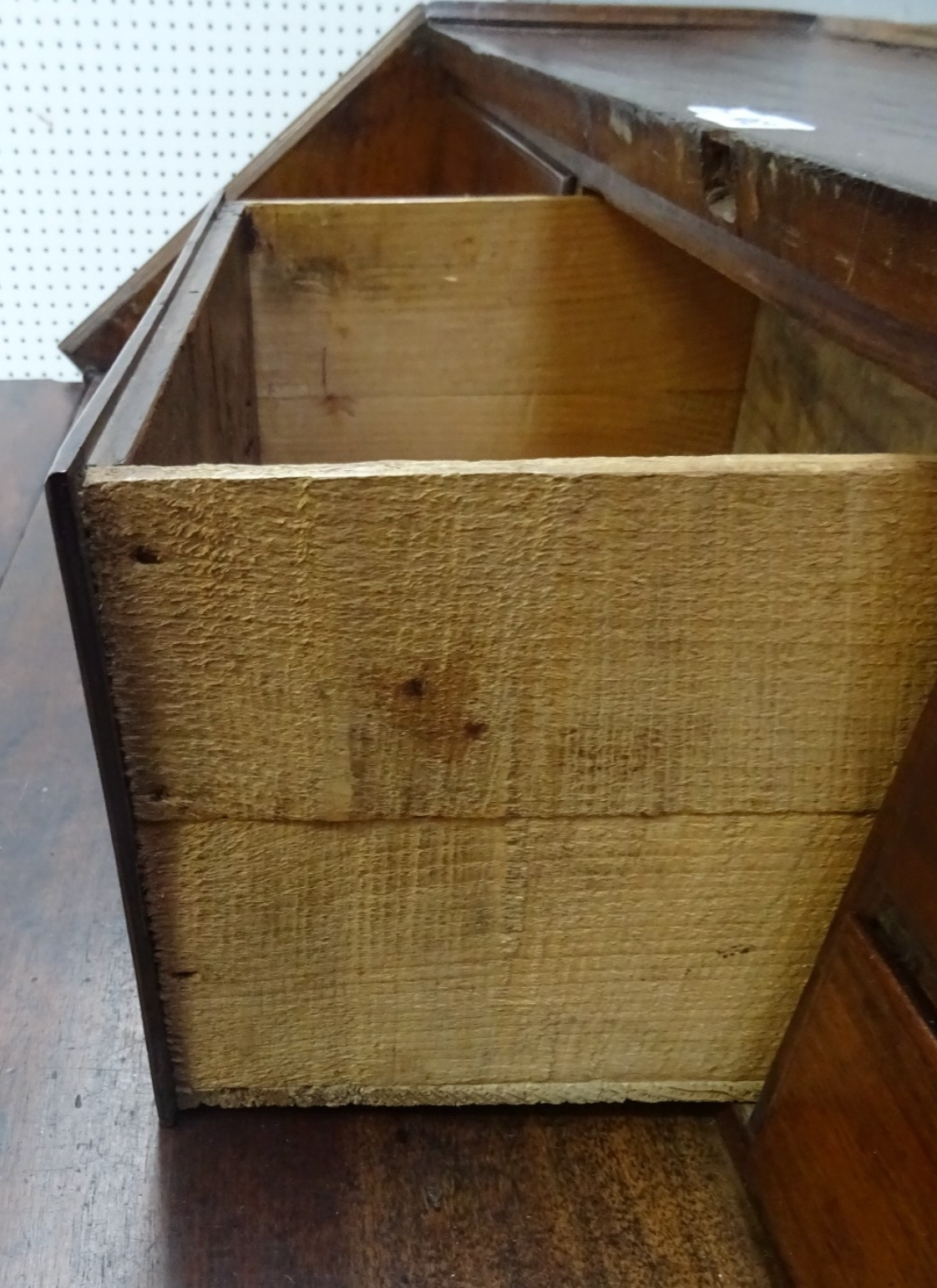 Bureau italiano in noce - XVII sec. - immagine 3